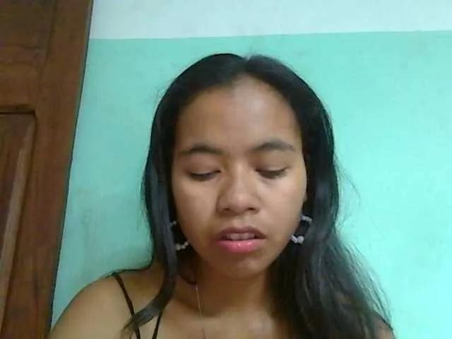 Rinahaldy on BongaCams 
