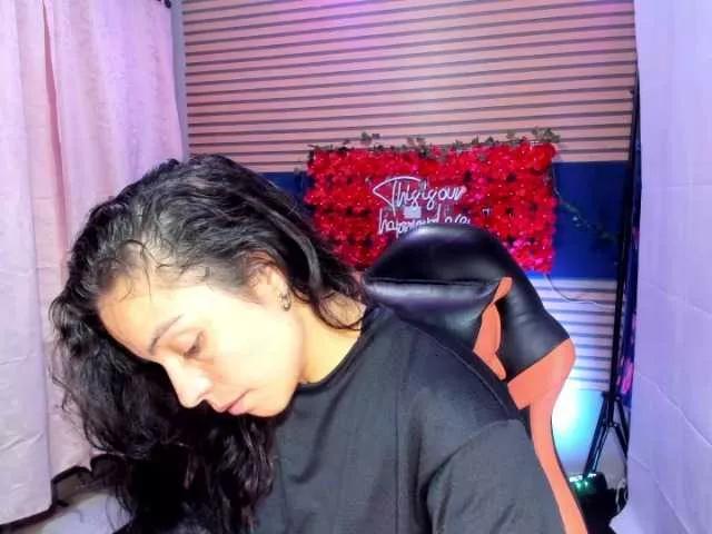 Offline rosse2504 on BongaCams