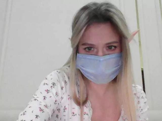 Roxana5 on BongaCams 