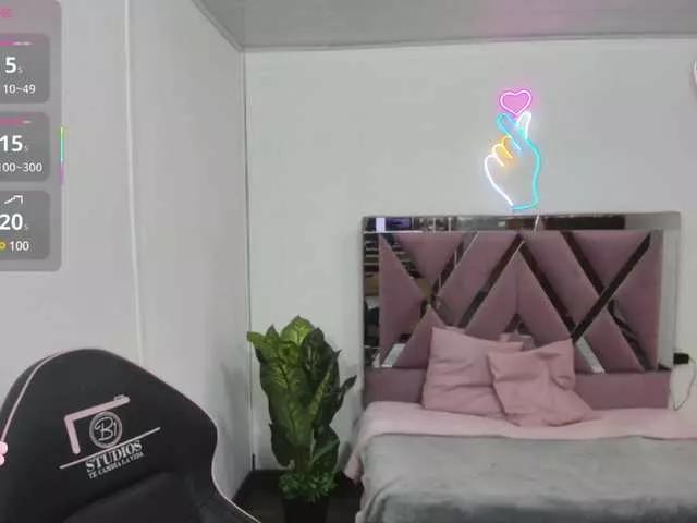 Offline SAAYA-TAY on BongaCams