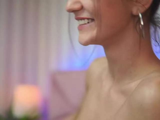 SabrinaHope on BongaCams 