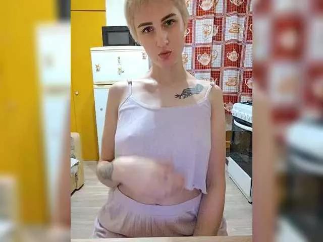SadieMabelle on BongaCams 