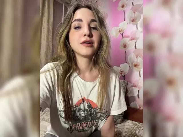 SaharnayaVata on BongaCams 