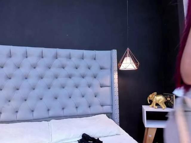 samantha-lyx on BongaCams 