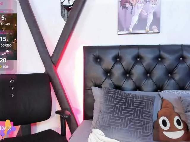 samanthaa-curvy on BongaCams 