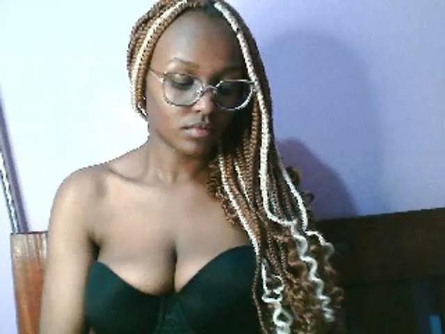 Offline Sandra356 on BongaCams