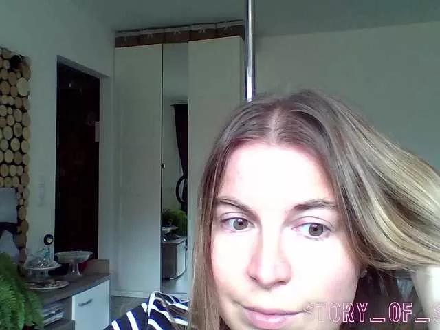 Sarahrose on BongaCams 