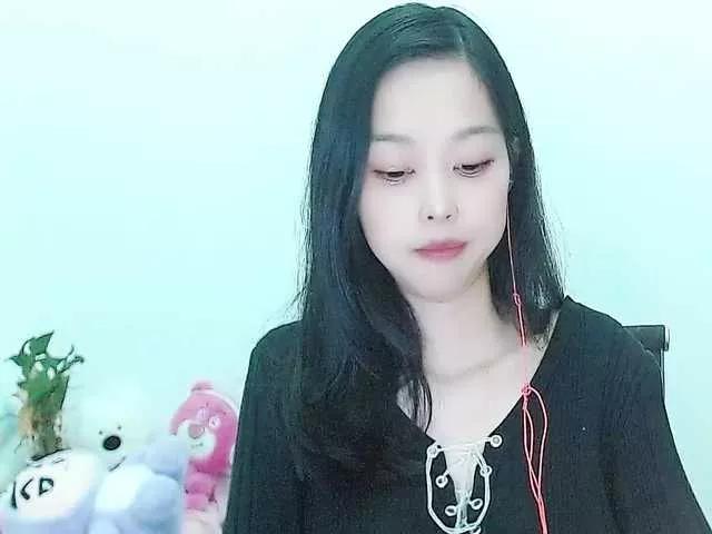 Offline Selinababy99 on BongaCams