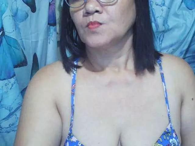 sexxyicee69 on BongaCams 