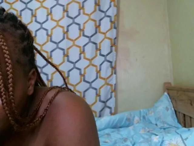 Sexxyneil on BongaCams 