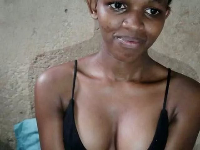 Freechat sexxynila on BongaCams