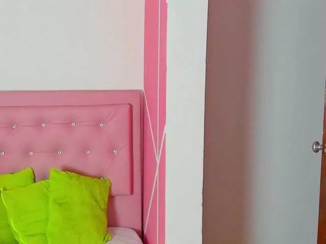 Freechat sexy-sarah on BongaCams