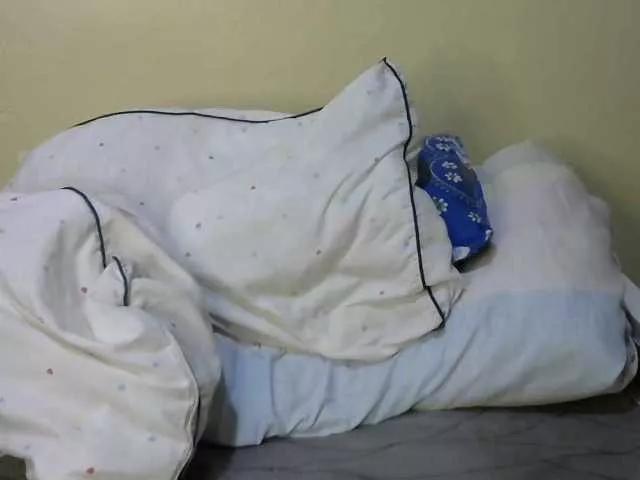 Offline Sexyroses on BongaCams