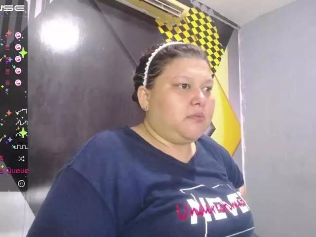 shanon-bbw on BongaCams 