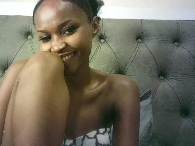 Sierraxoxox on BongaCams 