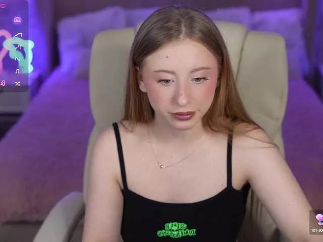 Offline SilverrMoon on BongaCams