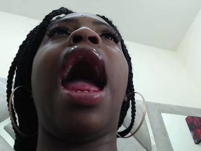 sindybrunett on BongaCams 