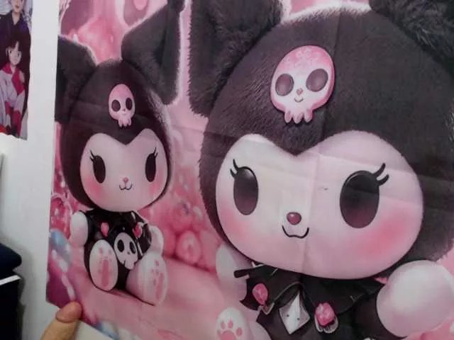 Offline Small-ziraily on BongaCams