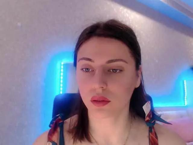 SmoothiesKivi on BongaCams 