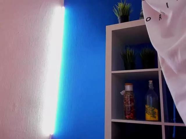 StacyCruuz on BongaCams 