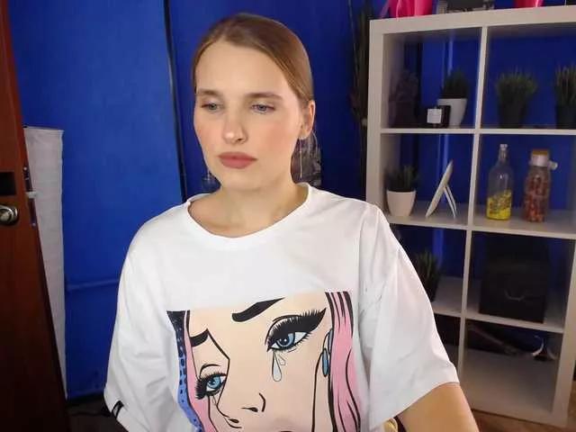 StacyCruuz on BongaCams 