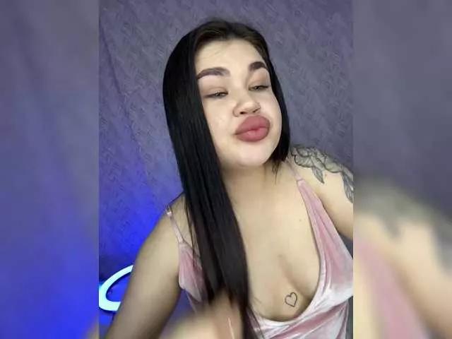 suchka-black- on BongaCams 