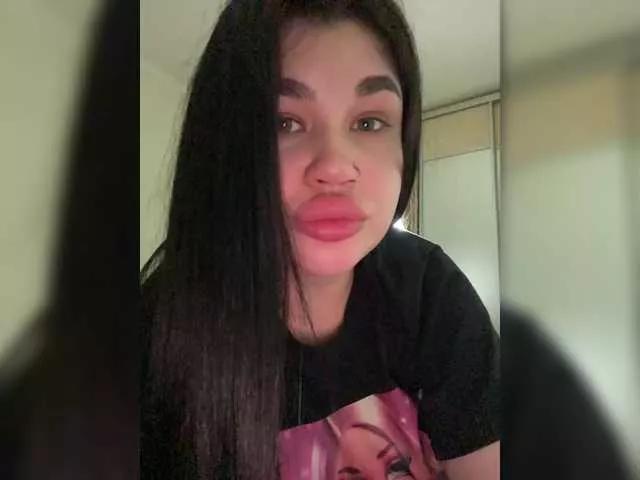 suchka-black- on BongaCams 