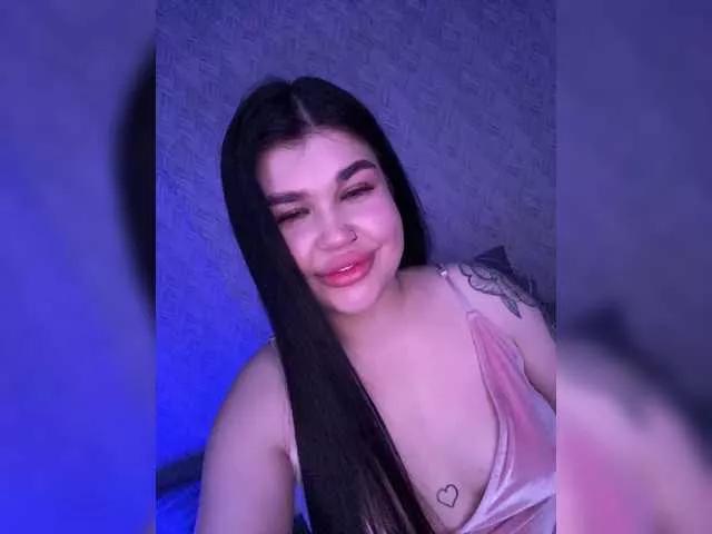suchka-black- on BongaCams 
