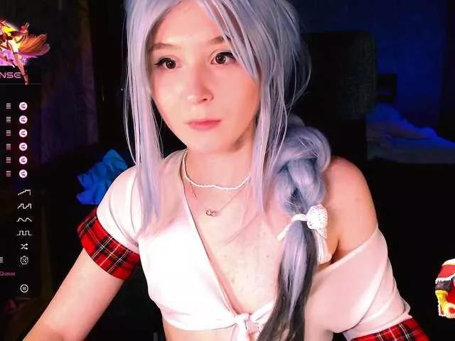 SueHuge on BongaCams 