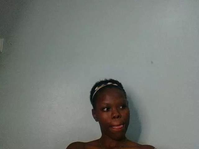 Freechat Sugarycake on BongaCams