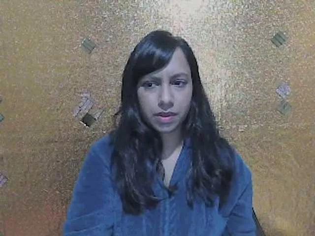 Offline swaness10 on BongaCams