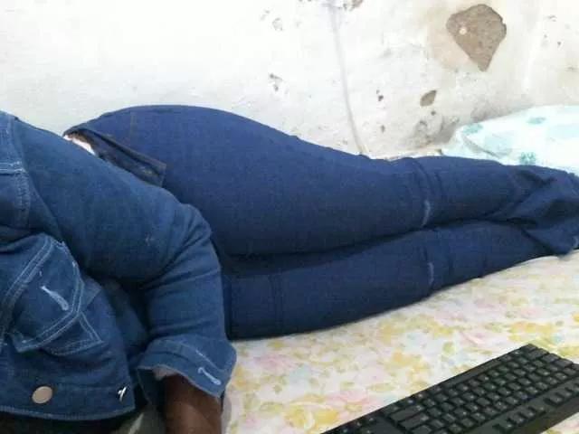 Freechat Sweet-Trizer on BongaCams