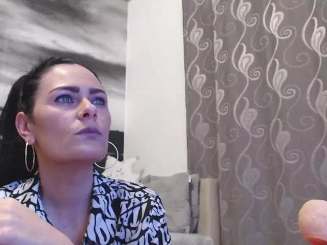sweetandreea on BongaCams 