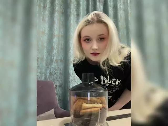 sweeteRose on BongaCams 