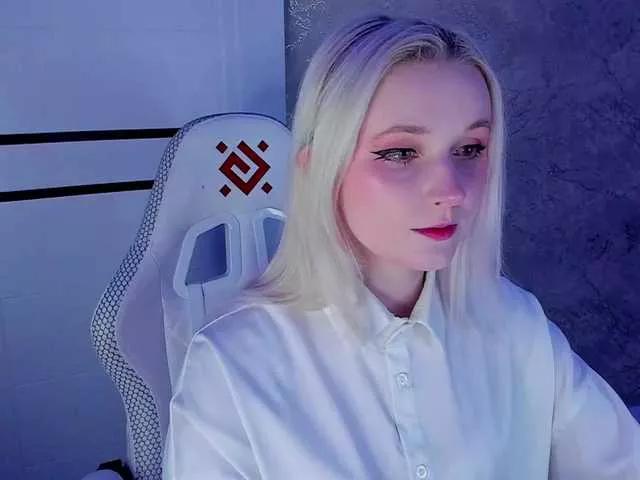 sweeteRose on BongaCams 