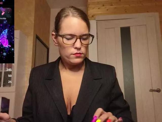 Offline sweeteve050 on BongaCams