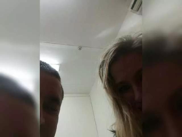 SweetLovers2 on BongaCams 