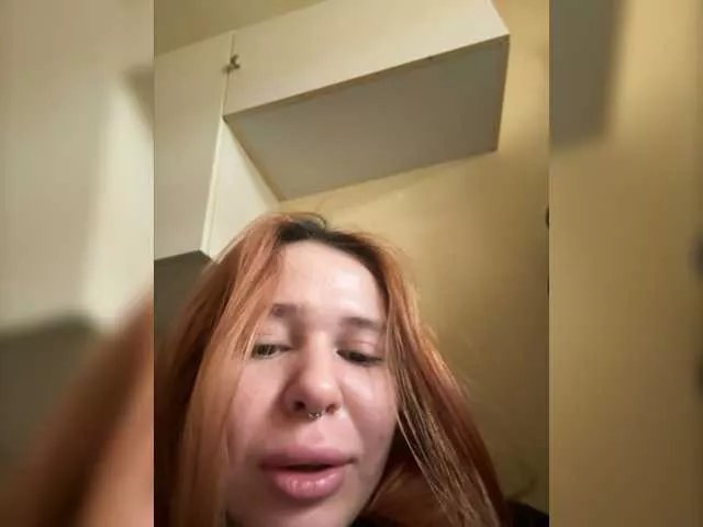 Offline thechloee on BongaCams