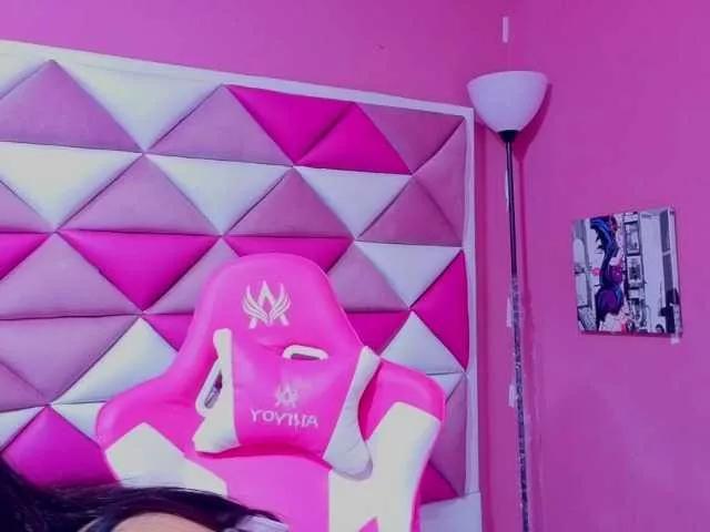 Offline Tokkio777 on BongaCams