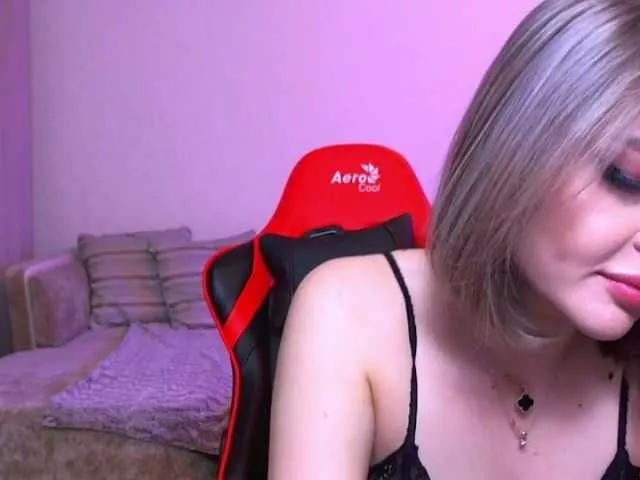 TorontoTokio on BongaCams 