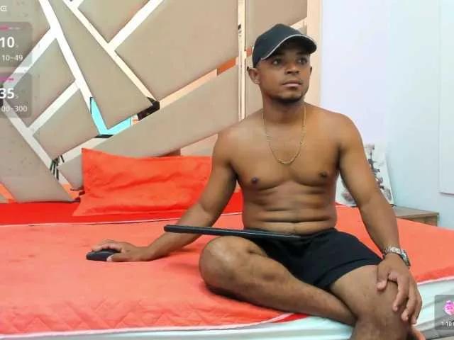 tu-y-yo19 on BongaCams 
