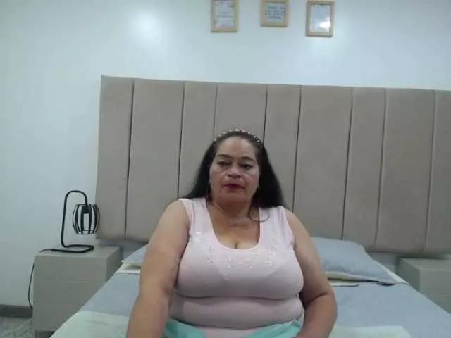 VickyBoobss on BongaCams 