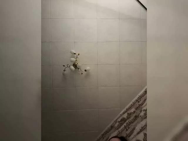 Freechat Vikulya1 on BongaCams