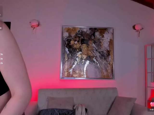 Offline ViolettHansson on BongaCams