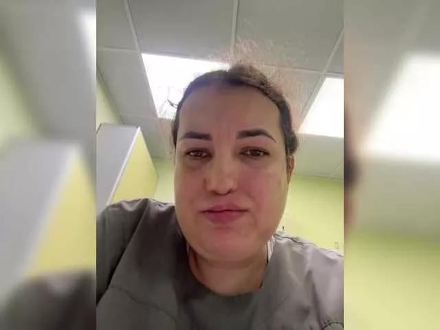 Offline Vlada-13 on BongaCams