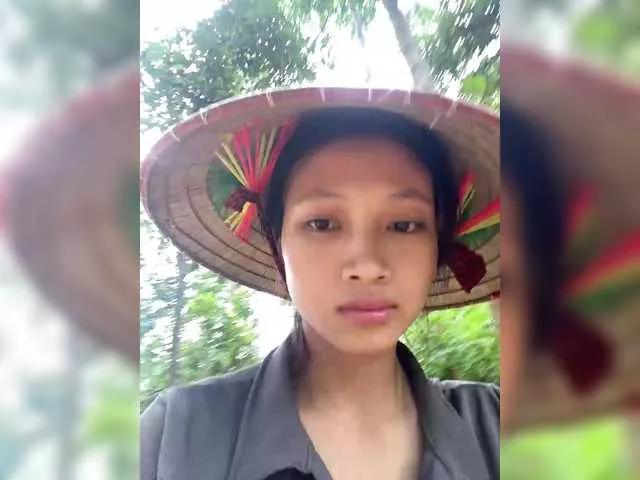 Vyvy7 on BongaCams 