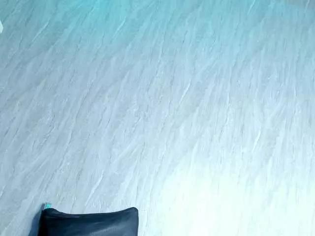 Offline wandalover on BongaCams