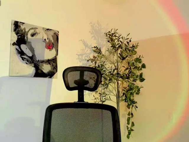 Offline WhisperWish on BongaCams