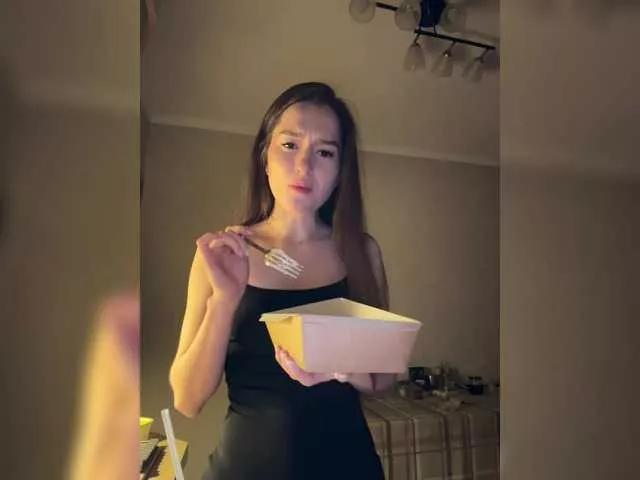 whiteTEAa on BongaCams 