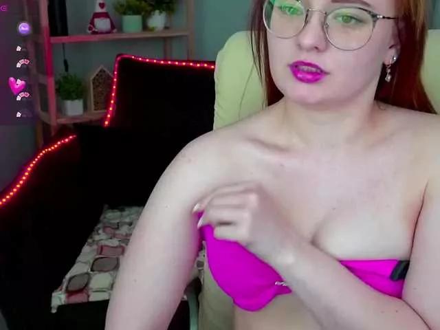 XeniaDiamond on BongaCams 